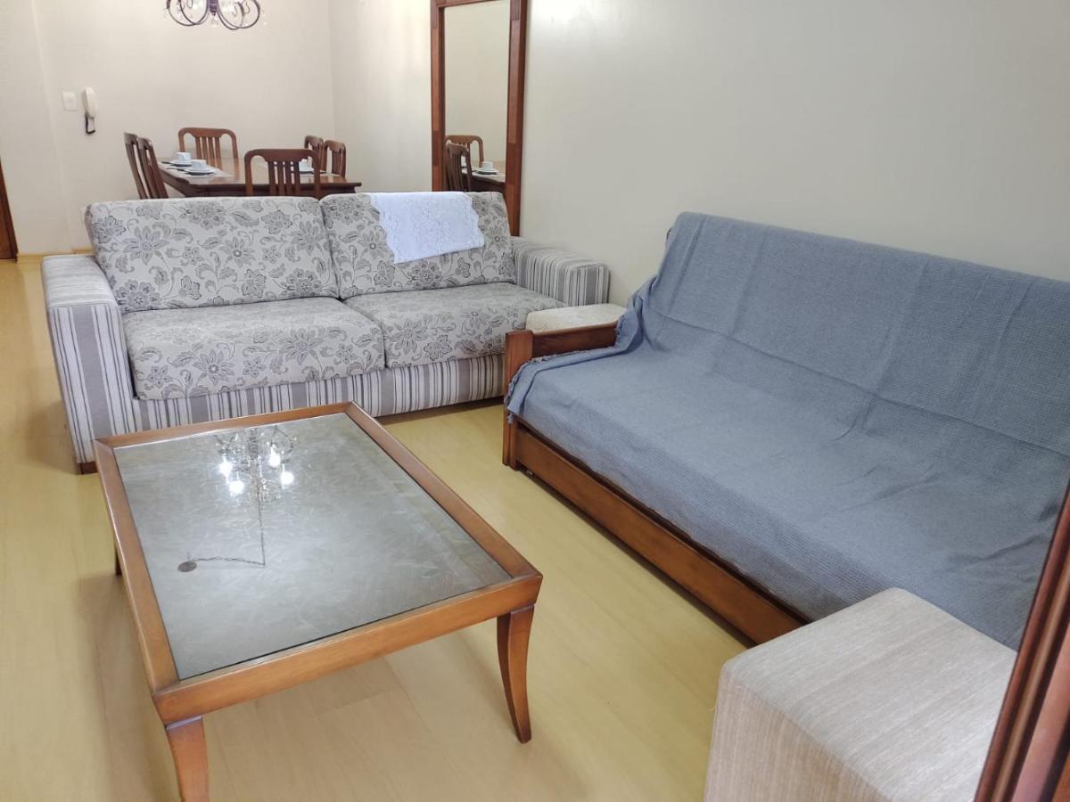 Appartamento Apartamento Ensolarado No Centro De Gramado Esterno foto