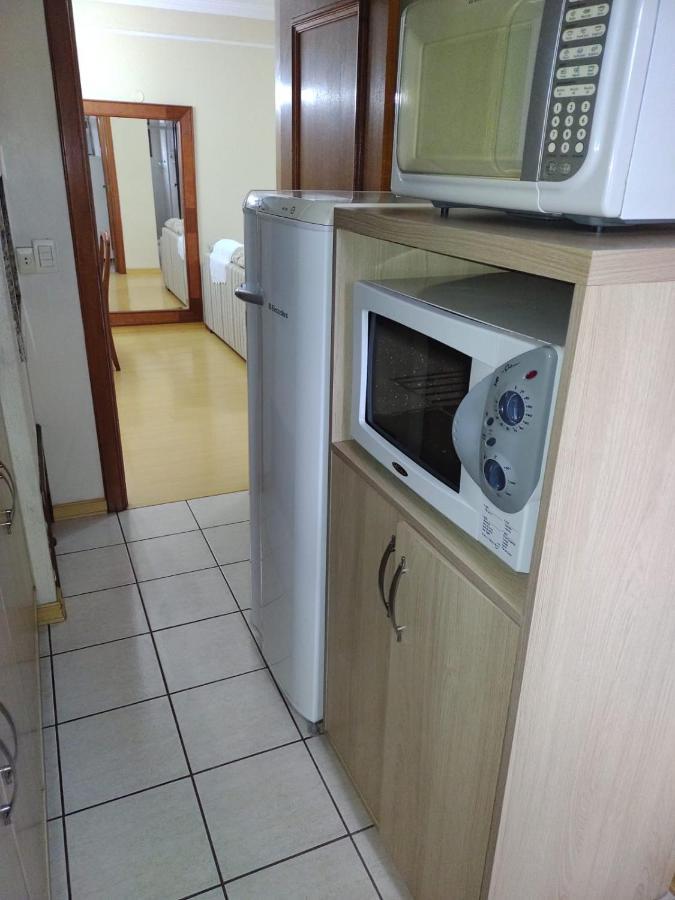 Appartamento Apartamento Ensolarado No Centro De Gramado Esterno foto